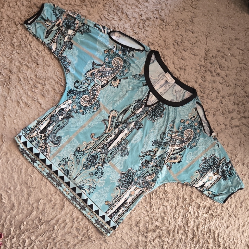 Elegant Paisley Women's Top - Blue and Black